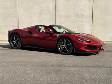 Ferrari 296 GTS - Lift - Led - Surround view