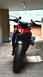 Ducati streetfighter v4 2020