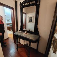 Stock arredi antichi di vario genere.