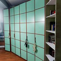 ARMADIO DI VERO LEGNO PREGIATO CON CABINA INTEGRAT