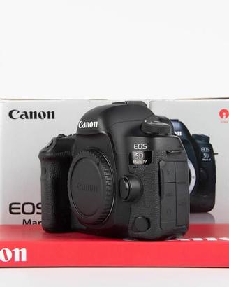 Canon 5D Mark IV USATO GARANTITO PER DUE ANNI
