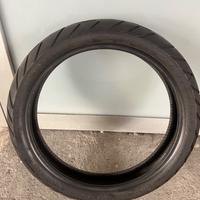 Gomme moto metzeler
