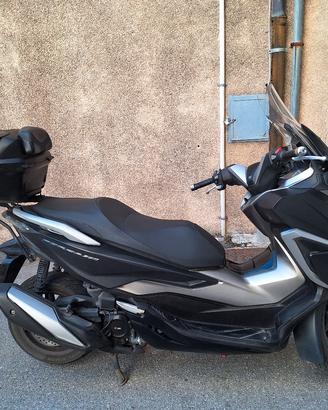 Honda Forza 350