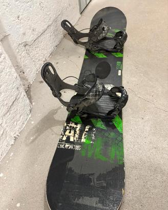 Snowboard tavola Salomon 155 + attacchi Salomon 