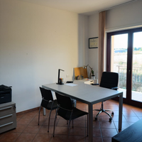 Stanza singola uso ufficio