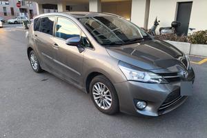 Toyota Verso 1.6 active (132 CV / 97 kW) 