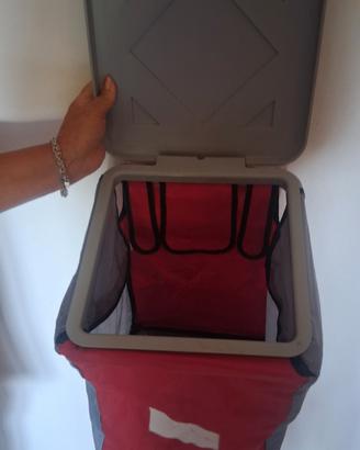 contenitore x spazzatura x camper