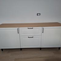 Madia/ Mobile buffet/ Credenza