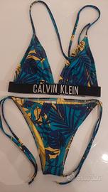 Bikini floreale Calvin Klein