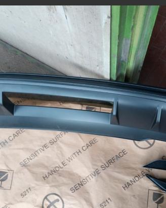 Paraurti posteriore-diffusore per Audi Q3