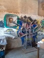 Libreria in metallo