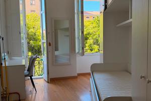 PIAZZA YENNE Stanza singola con bagno privato