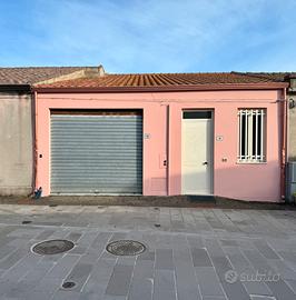 Casa indipendente con giardino a Tramatza