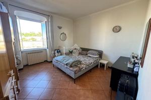 4 LOCALI A GENOVA