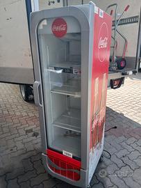 frigo vetrina coca cola 