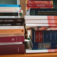 Libri universitari giurisprudenza usati (I)