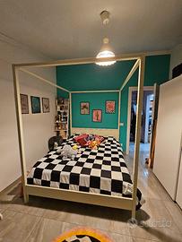 Lrtto  matrimoniale baldacchino IKEA + materasso