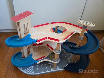 garage multipiano in legno