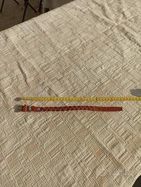 Collari in cuoio intrecciati 