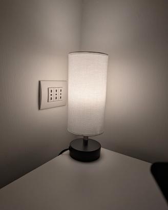 Lampada da comodino + Lampadina smart LIFX (E27) 