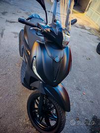 Beverly 400 deep black 