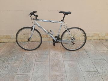 Bicicletta rockrider