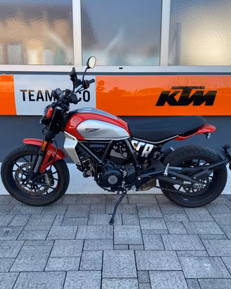 Ducati Scrambler ICON