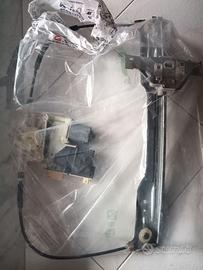 Motorino vetro e grimagliera c4