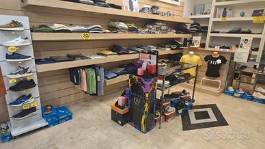 Vendita o gestione negozio abbigliamento