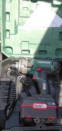 avvitatore Parkside più batteria 4ah più valigetta