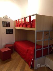 Cameretta bambini con letto a castello