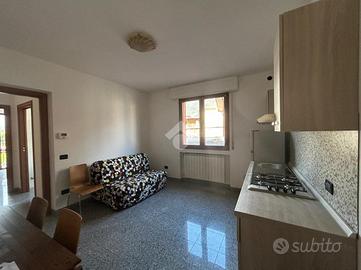 2 LOCALI A COSTA VOLPINO