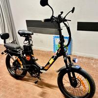 Bici elettrica 750w pieghevole