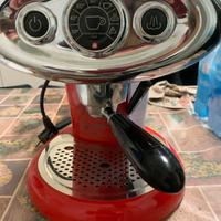 macchina caffè illy