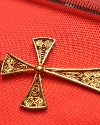 Croce pendente in argento 800
