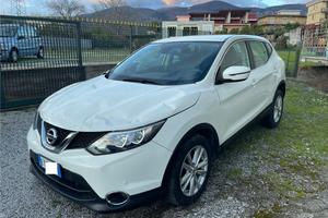 Nissan Qashqai 1.5dci 110cv Tekna SINISTRATO MARCI