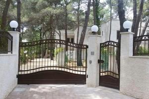 Villa indipendente in via Schirra 105 Castellaneta