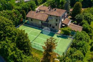VILLA SINGOLA A ALBINEA