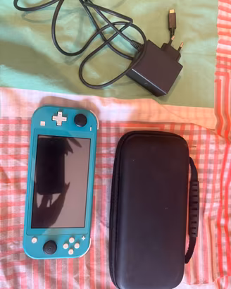 NINTENDO SWITCH LITE