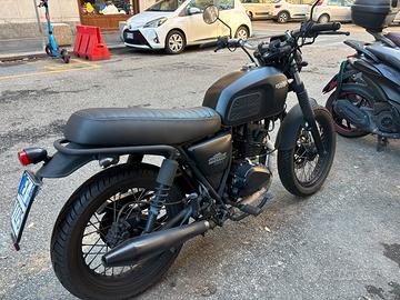 Brixton Ferlsberg 125bx anno 2021