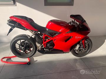 Ducati 848