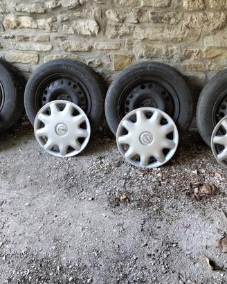 Cerchi e gomme