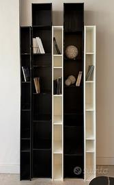 Libreria verticale Voltan componibile / Pavia