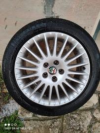 ALFA 159 - CERCHIO IN LEGA DA 17" GOMMATO