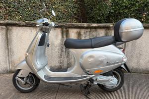 vespa et4 125