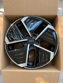 Kit 4 Cerchi in Lega 18" Originali KIA - Nuovi