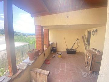 Appartamento di 140 m² con 4 locali a Certaldo