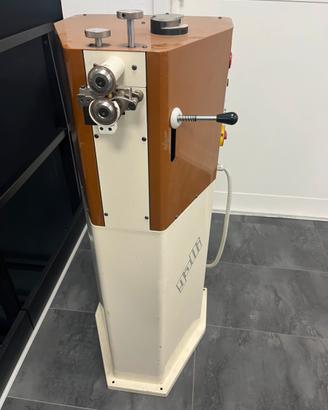 Rifilatrice cuoio tagliabordi Galli 220v