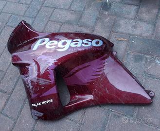Pegaso 650 '92 : forcella cerchio plastiche carbur