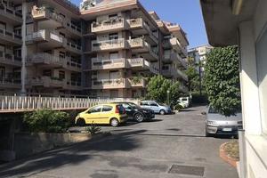 Corso Italia posto auto in condominio